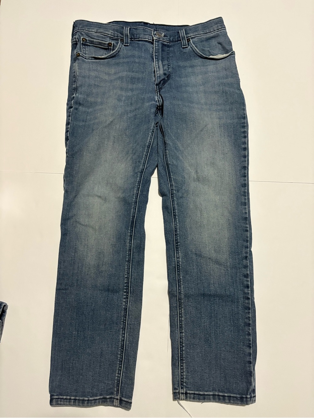 Levi’s 541 Athletic Taper Jeans Men’s 32x30 Medium Wash Stretch Denim